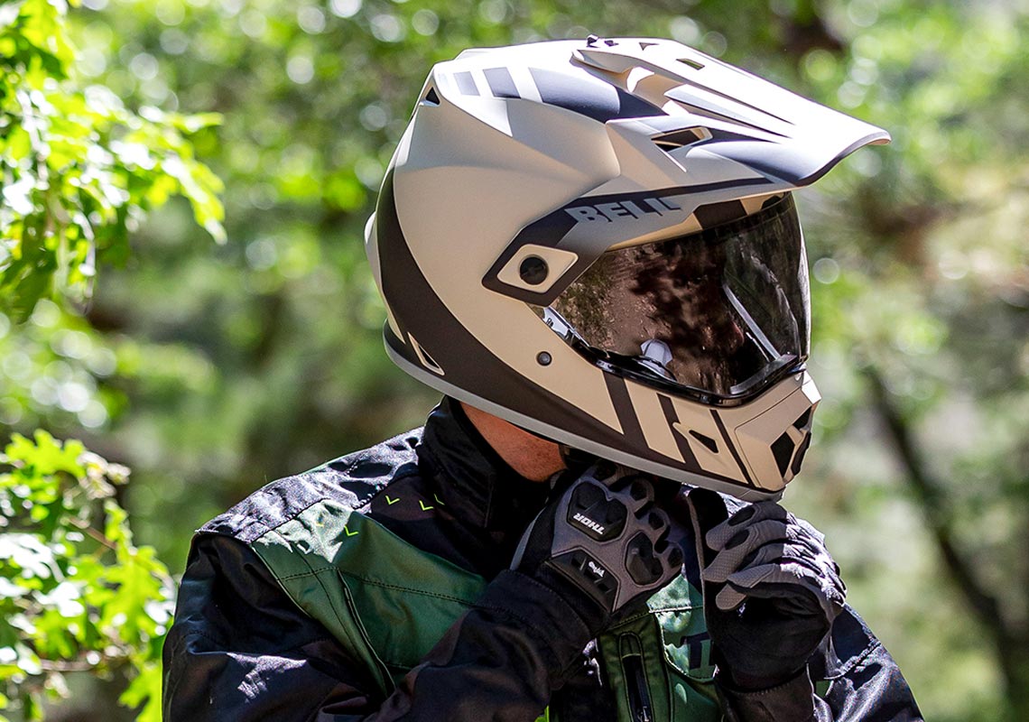 bell half helmet australia - Magnum Solid Gloss Black Open Face Bell Bullitt GT Helmet Legacy Modernized Introducing the all Bell Helmets Online Australia
